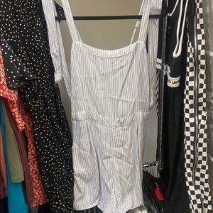 Hollister romper large, never worn,